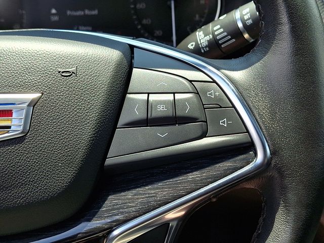 Thumbnail: 2023 Cadillac XT5 - 22