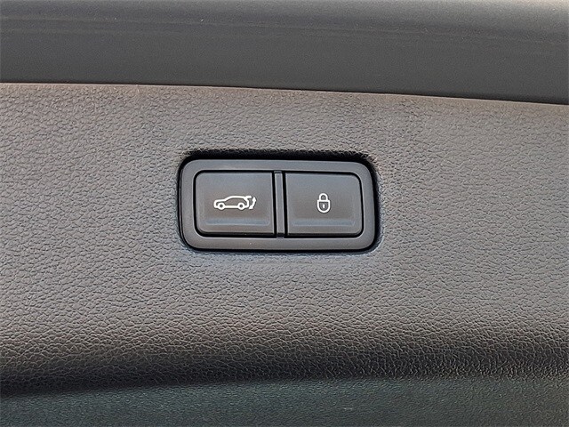 Thumbnail: 2025 Genesis GV80 - 32