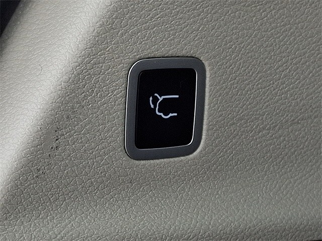 Thumbnail: 2024 Chrysler Pacifica - 31