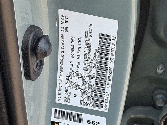 Thumbnail: 2022 Toyota Tacoma - 29