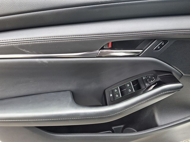 Thumbnail: 2023 Mazda Mazda3 - 12