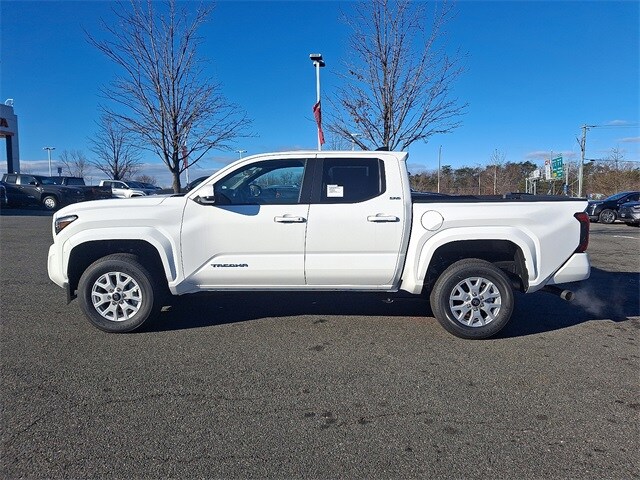 Thumbnail: 2025 Toyota Tacoma - 7