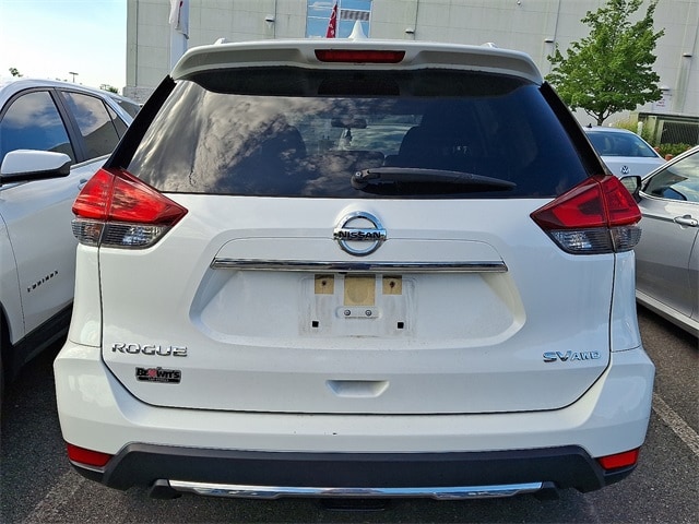 Thumbnail: 2017 Nissan Rogue - 7