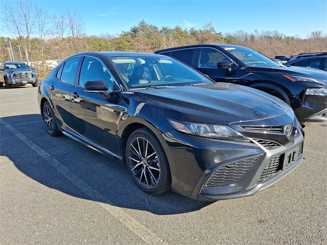 Thumbnail: 2024 Toyota Camry - 3
