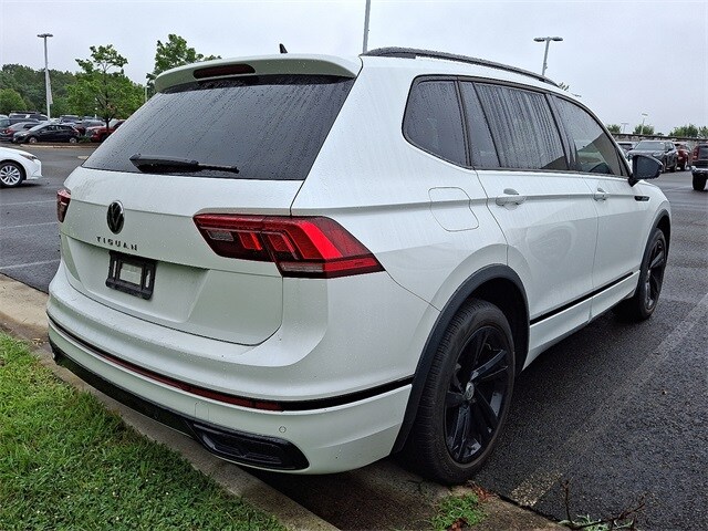 Thumbnail: 2023 Volkswagen Tiguan - 6