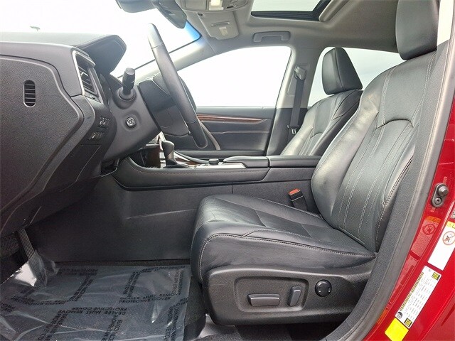 Thumbnail: 2017 Lexus RX - 13