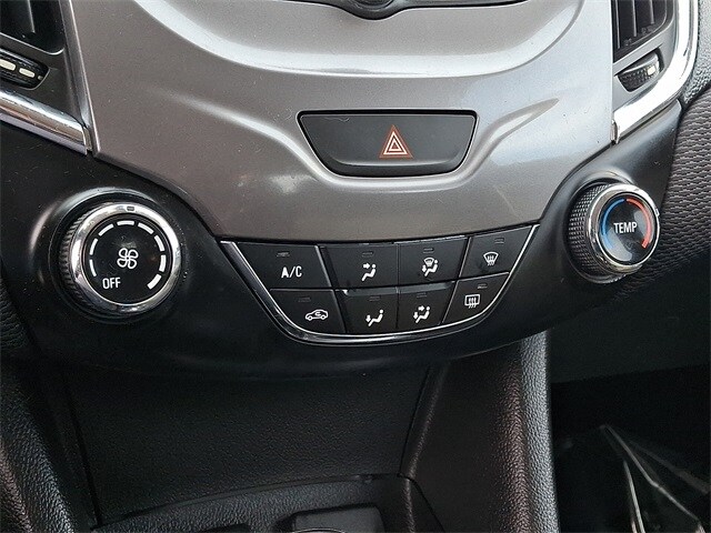 Thumbnail: 2016 Chevrolet Cruze - 15