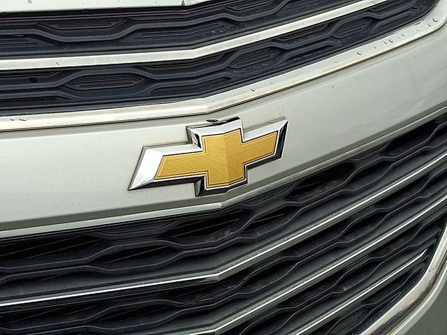 Thumbnail: 2016 Chevrolet Equinox - 9