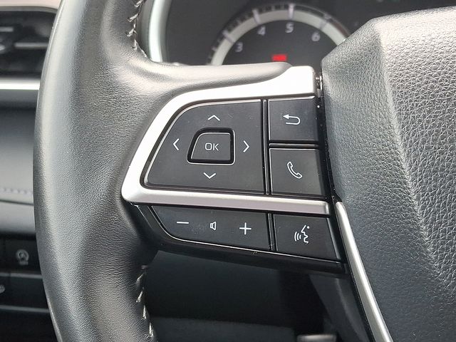 Thumbnail: 2024 Toyota Highlander - 23