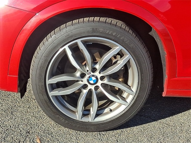 Thumbnail: 2015 BMW X4 - 8