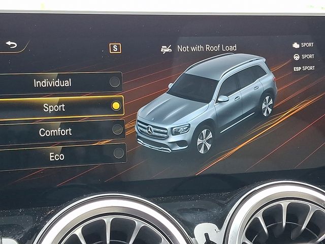 Thumbnail: 2021 Mercedes-Benz GLB - 26