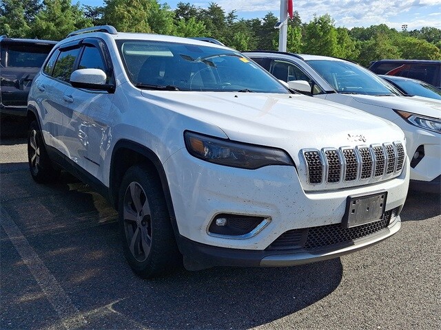 Thumbnail: 2019 Jeep Cherokee - 3