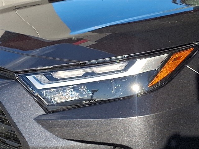 Thumbnail: 2025 Toyota RAV4 - 9