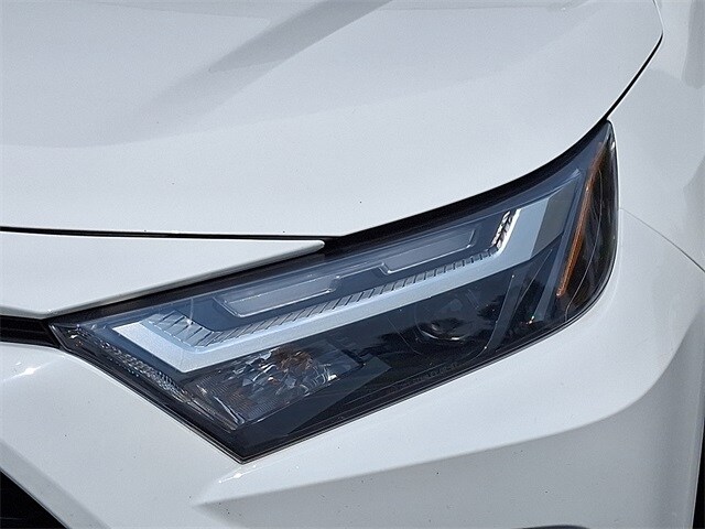 2024 Toyota RAV4 XLE 9