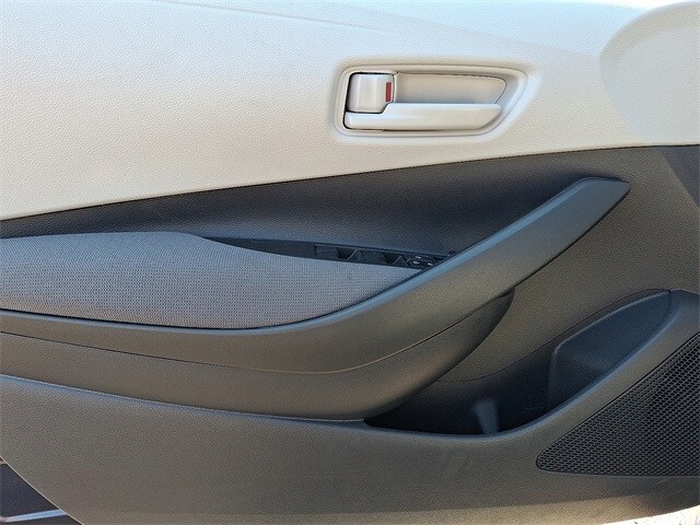 Thumbnail: 2026 Toyota Corolla - 10