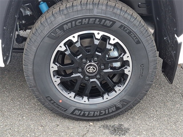 Thumbnail: 2026 Toyota Tundra - 5