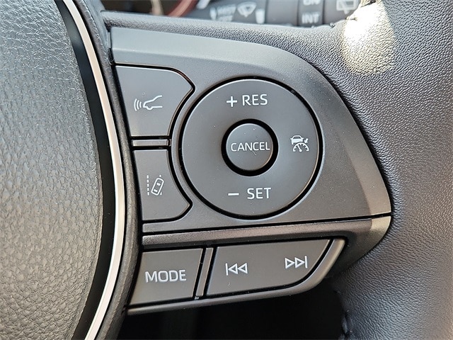 Thumbnail: 2025 Toyota RAV4 - 15