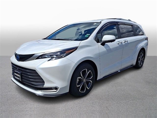 Thumbnail: 2025 Toyota Sienna - 1