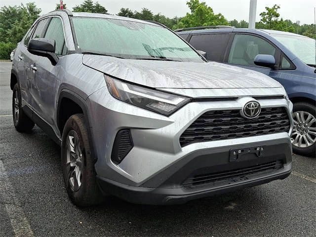 Thumbnail: 2025 Toyota RAV4 - 3