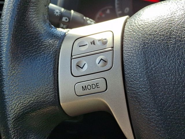 Thumbnail: 2010 Toyota Corolla - 18