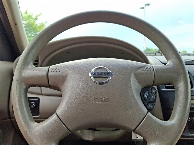 Thumbnail: 2005 Nissan Sentra - 17