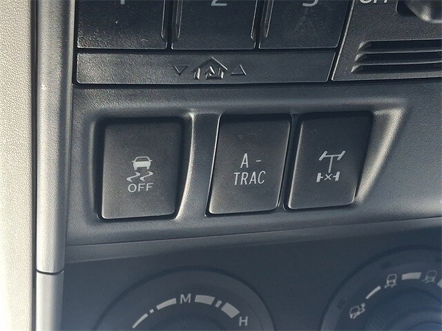 Thumbnail: 2023 Toyota 4Runner - 26