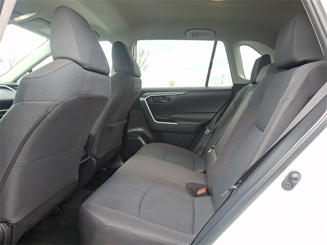 Thumbnail: 2024 Toyota RAV4 - 10