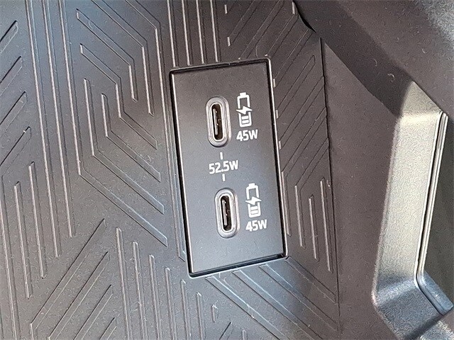 Thumbnail: 2025 Toyota Tacoma - 15