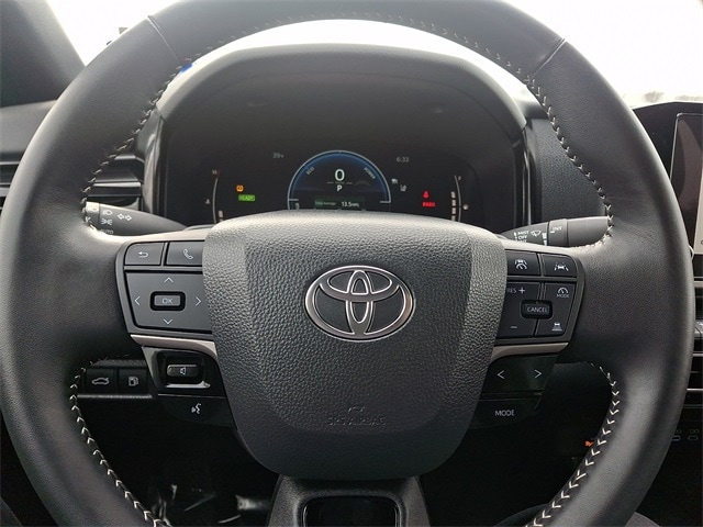 Thumbnail: 2025 Toyota Camry - 17