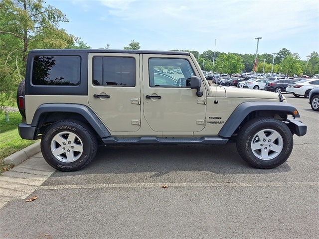 Thumbnail: 2017 Jeep Wrangler - 7