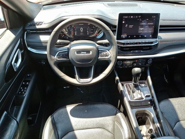 Thumbnail: 2023 Jeep Compass - 11