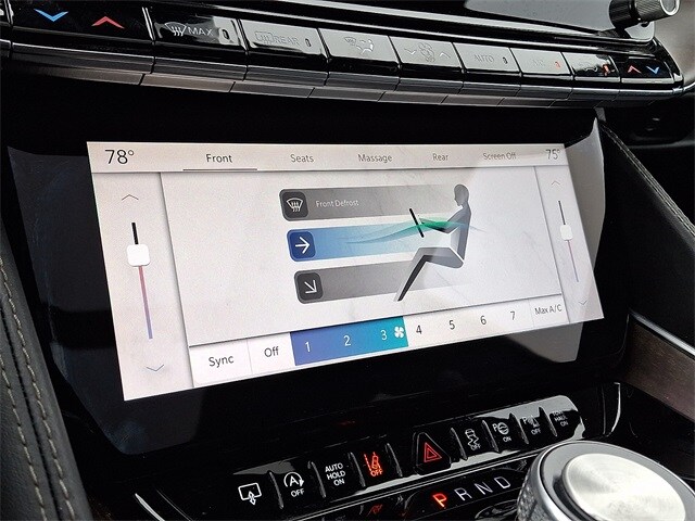 Thumbnail: 2024 Jeep Grand Wagoneer L - 17