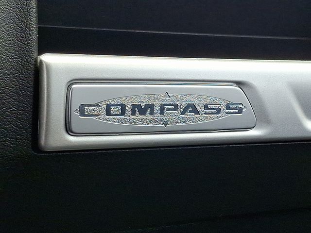 Thumbnail: 2016 Jeep Compass - 20