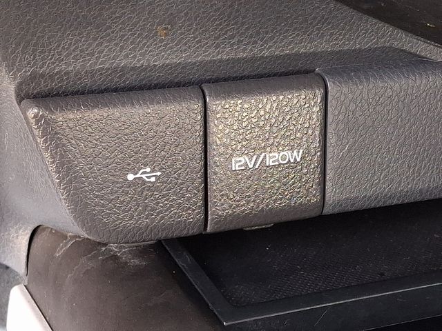 Thumbnail: 2023 Toyota Camry - 24