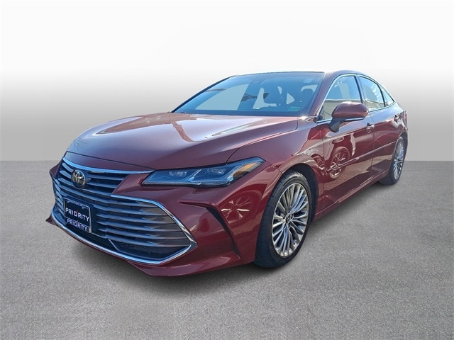 Thumbnail: 2019 Toyota Avalon - 1
