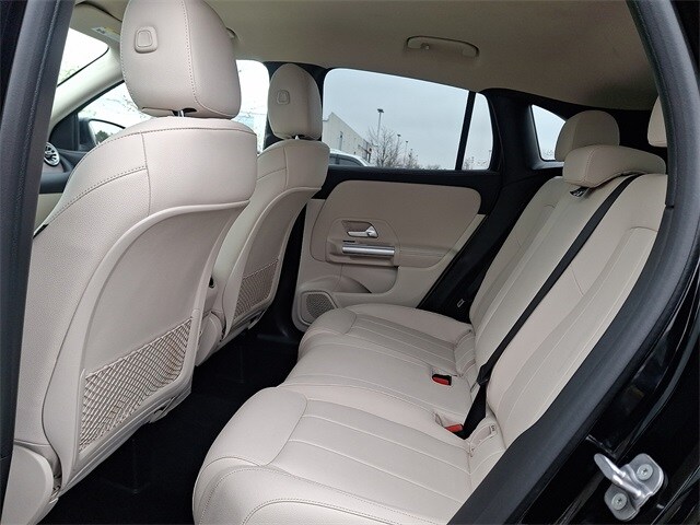 Thumbnail: 2023 Mercedes-Benz GLA - 10