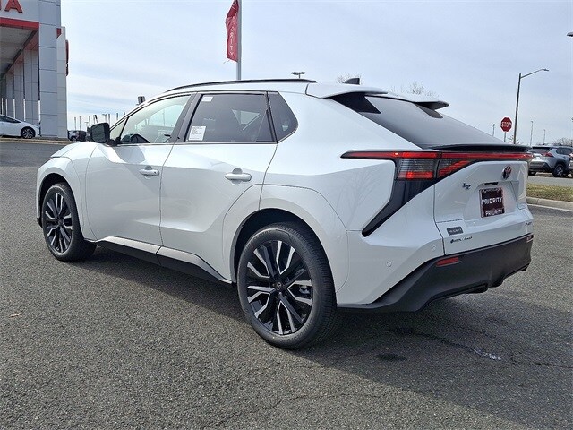 Thumbnail: 2026 Toyota bZ - 6