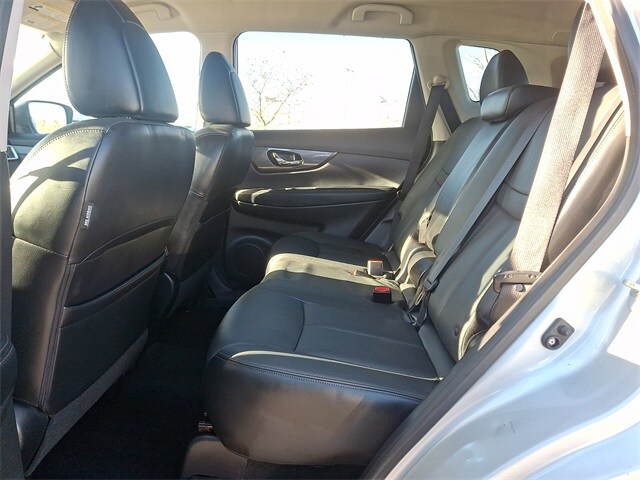 Thumbnail: 2014 Nissan Rogue - 10