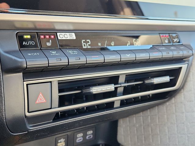 Thumbnail: 2026 Toyota Camry - 10