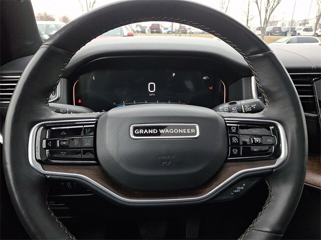 Thumbnail: 2024 Jeep Grand Wagoneer L - 21