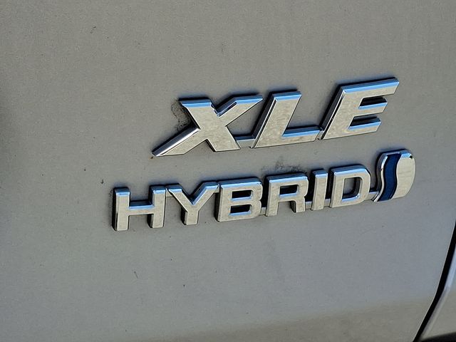 Thumbnail: 2024 Toyota RAV4 - 30