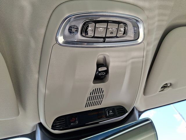 Thumbnail: 2022 Volvo S60 - 26