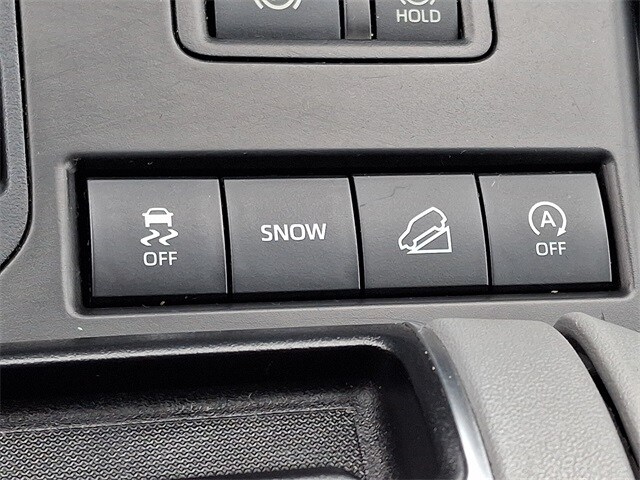 Thumbnail: 2021 Toyota Highlander - 26