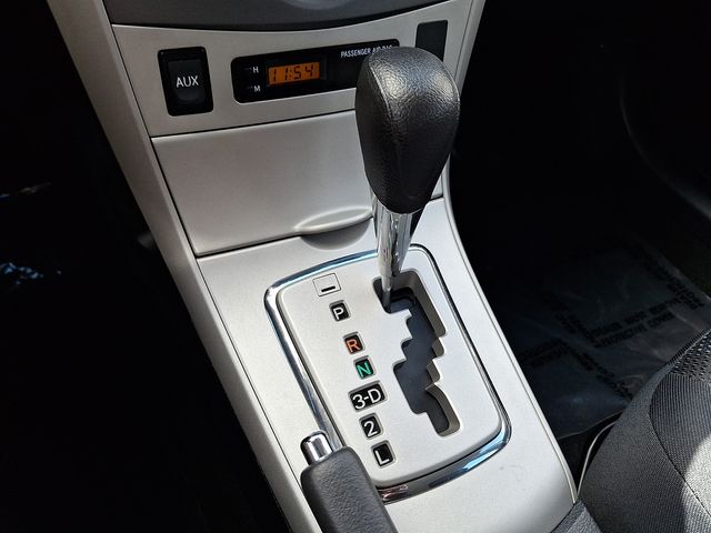 Thumbnail: 2010 Toyota Corolla - 13