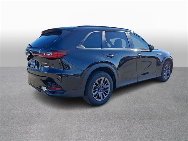 Thumbnail: 2025 Mazda CX-70 - 4