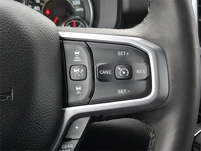 Thumbnail: 2025 RAM 1500 - 22