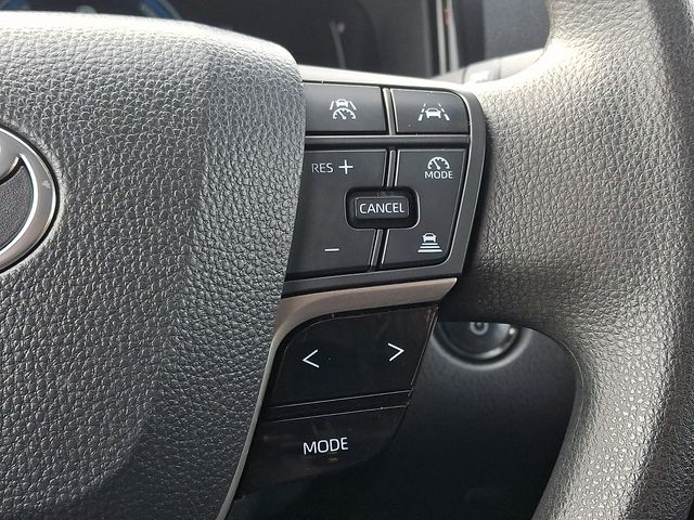 Thumbnail: 2025 Toyota Camry - 21