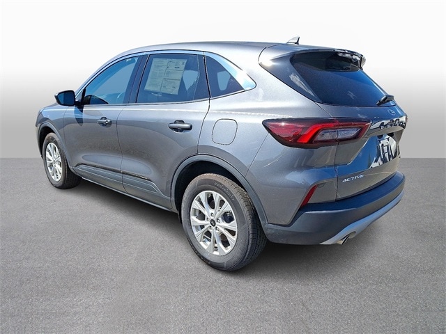 Thumbnail: 2023 Ford Escape - 6