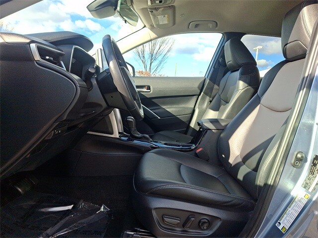 Thumbnail: 2024 Toyota Corolla Cross - 13