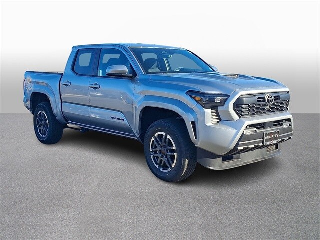 Thumbnail: 2025 Toyota Tacoma - 3